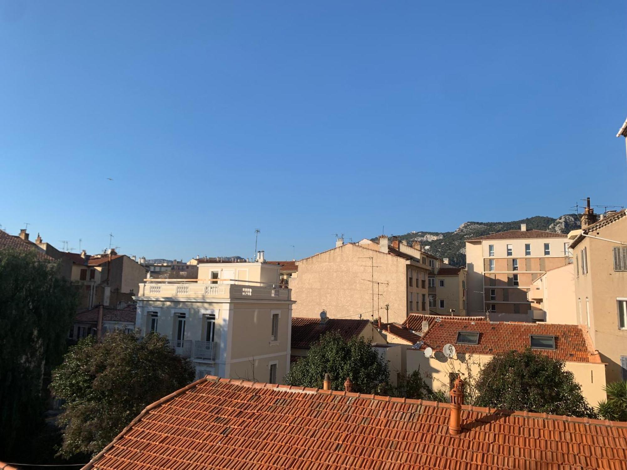 Duplex Raphael- Wi-Fi Et Parking Prive Apartment Toulon Ngoại thất bức ảnh